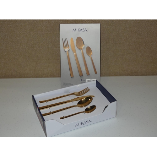 3143 - A Mikasa gold Diseno cutlery set * this lot is subject to VAT