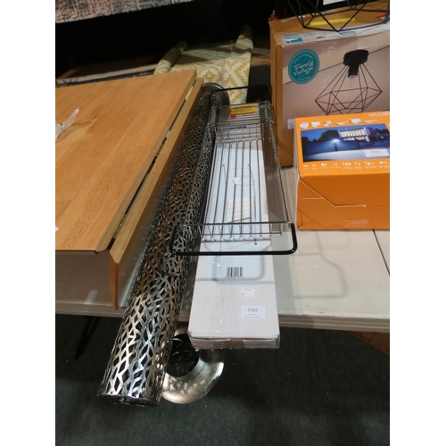 3162 - A loft towel ladder, a metal bath tray and a metal standing art (damaged) * this lot is subject to V... 