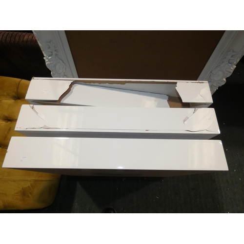 3225 - A large white mirror frame, no glass (slight damage to frame) and a white coffee table - damaged * t... 