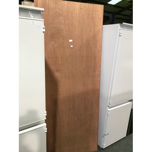 3274 - Four mixed internal doors (damaged)