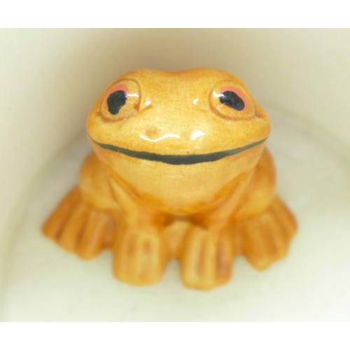 717 - A set of four Gladstone Pottery for Chalsyn Ltd. frog mugs with transfer printed decoration