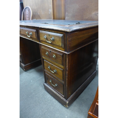 235 - A Victorian mahogany pedestal desk