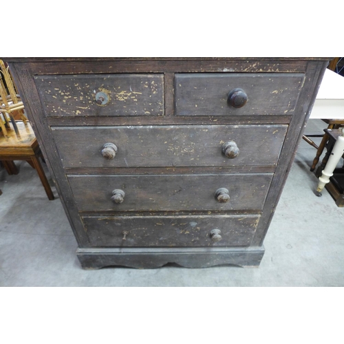 254 - A Victorian pine chest of drawers