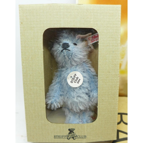 672 - A Steiff 2004 light blue little Teddy bear, boxed, and a Mini Wandteller 125 year commemorative dish... 