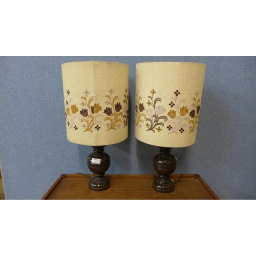 433 - A pair of mid 20th Century table lamps