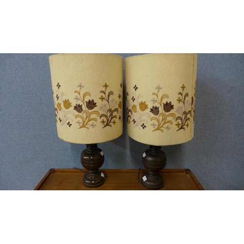 433 - A pair of mid 20th Century table lamps