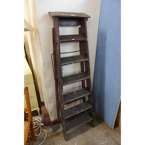 365A - A pine stepladder