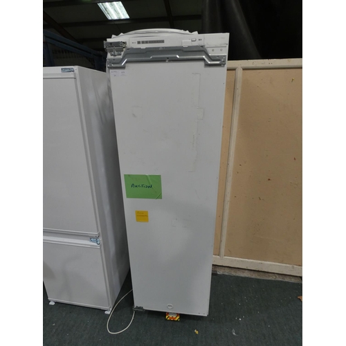 3379 - A Bosch integrated freezer (model GIN38A55)