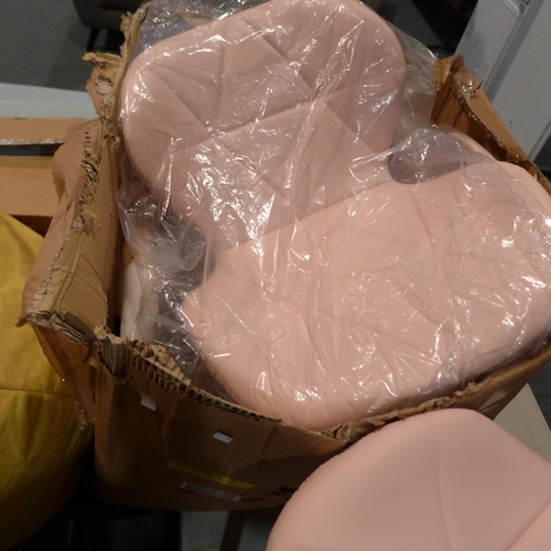 3207 - Four blush pink upholstered chairs * this lot is subject to VAT