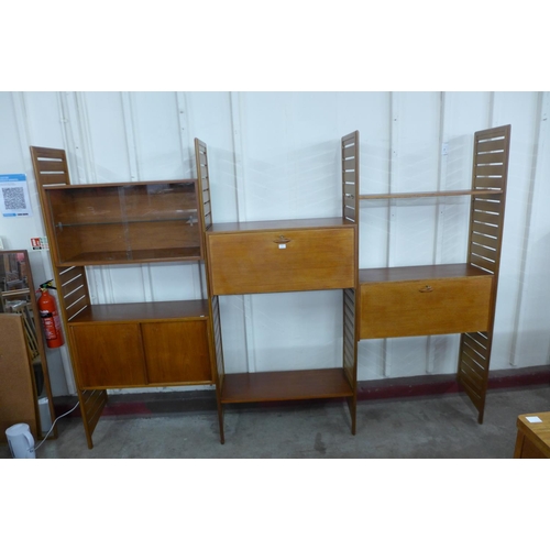 137 - A Ladderax teak modular room divider