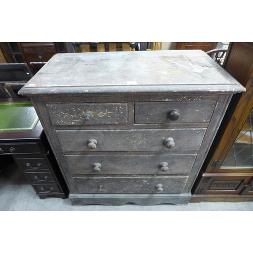 254 - A Victorian pine chest of drawers