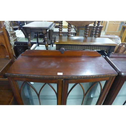 275d - A mahogany display cabinet