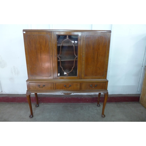 296d - A mahogany three door bookcase