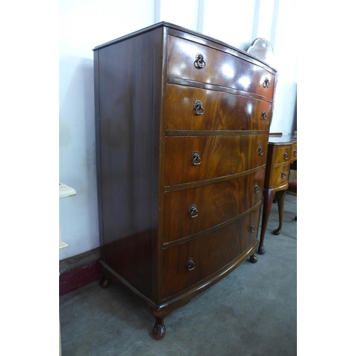 296h - A mahogany four piece bow-fronted bedroom suite