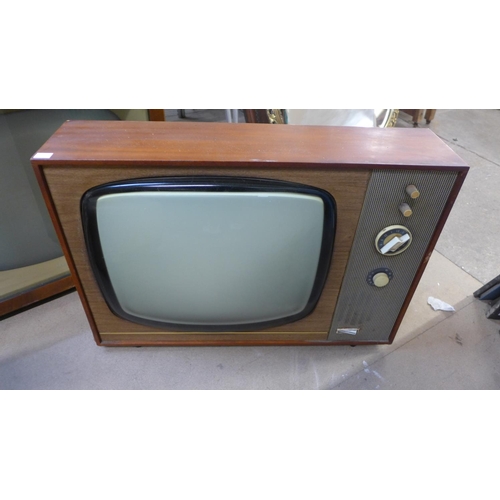 391 - Three vintage televisions