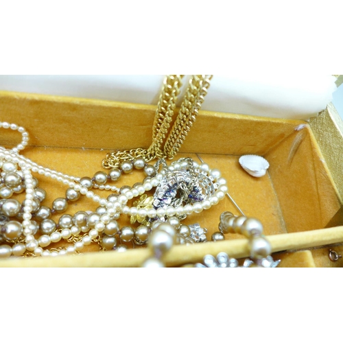 755 - Costume jewellery including faux pearls, cased