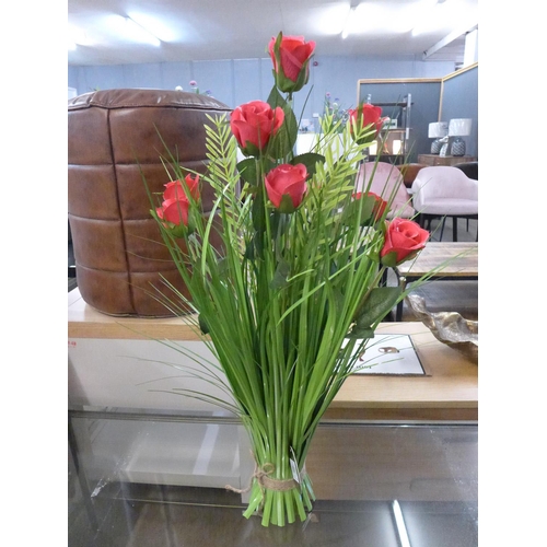 1321 - A 70cm sheaf of red roses (2605210)   #