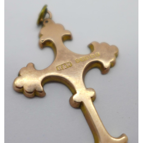 1029 - A 9ct gold cross pendant, Birmingham 1905, 1.3g, 25mm x 38mm