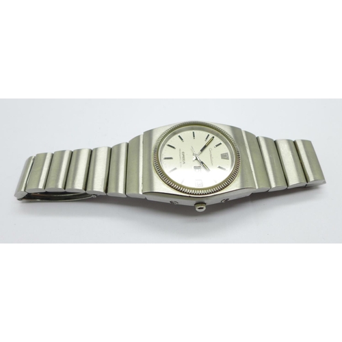 1100 - An Omega Constellation Megaquartz 32 KHz wristwatch, the case back bears inscription dated 1976