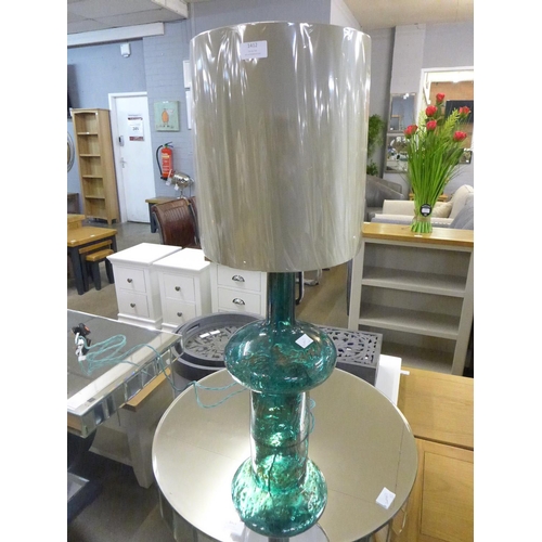 1557 - A Heathfield & Co glass table lamp * This lot is subject to VAT