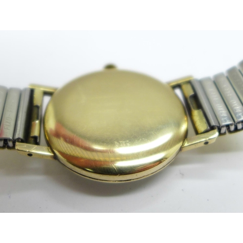 1121 - A 9ct gold cased Excalibur wristwatch