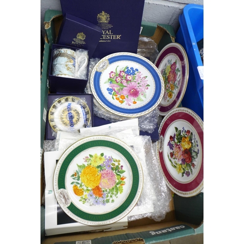 1180 - A collection of Royal Worcester, Royal Albert Bouquet plates and Spode RHS plates, etc. **PLEASE NOT... 