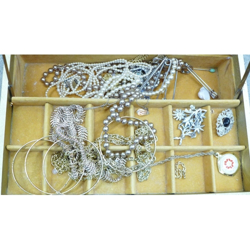 755 - Costume jewellery including faux pearls, cased