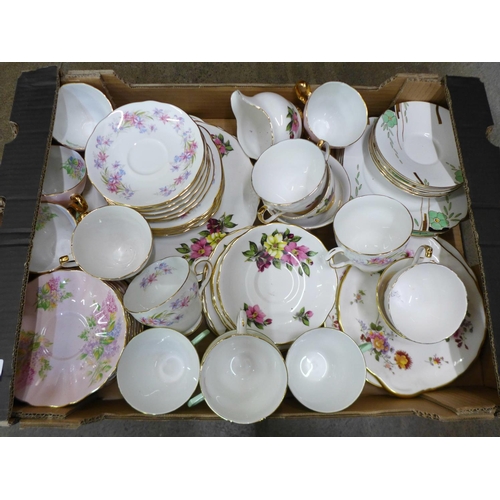 782 - A collection of decorative teaware including Art Deco and three items of Derby Posies