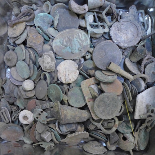 796 - Metal detecting finds