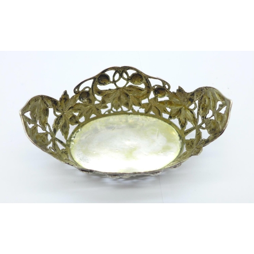 807 - A German pierced 800 silver dish, 52g, 10.5cm