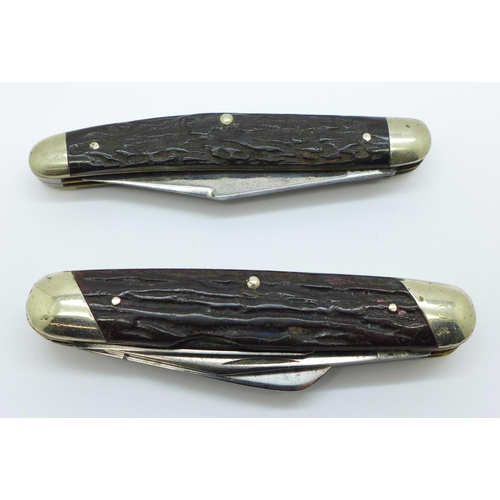 832 - Two I.XL pocket knives, George Wolstenholm, Sheffield, England