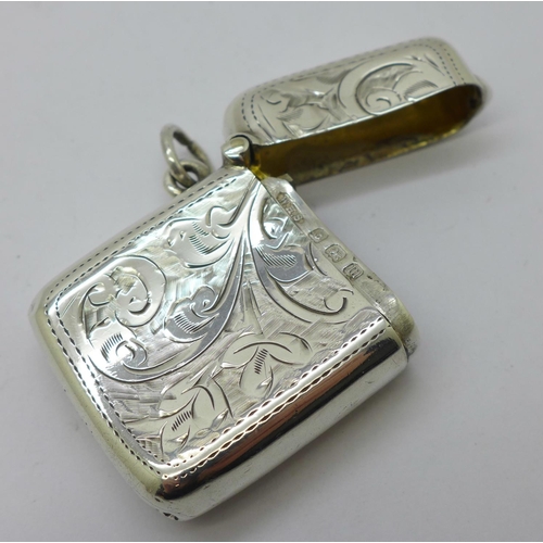 837 - A silver vesta case, Birmingham 1911