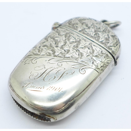 842 - A silver vesta case, Birmingham 1900, with initials and 'Xmas 1901' inscription