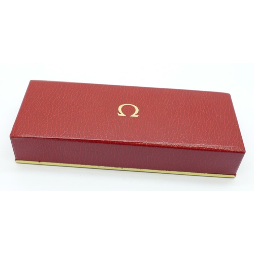 865 - An Omega wristwatch box