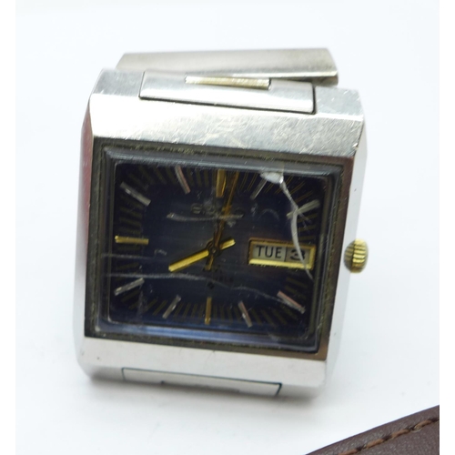 871 - Three wristwatches; Roamer (boxed), Edo Super and Seiko automatic