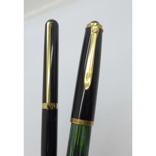 905 - A Pelikan fountain pen with 14ct gold nib and an élysée fountain pen