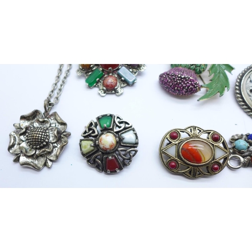 910 - Celtic style and Miracle jewellery