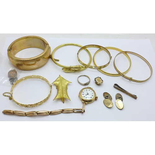 931 - Rolled gold bangles, plated and silver gilt jewellery