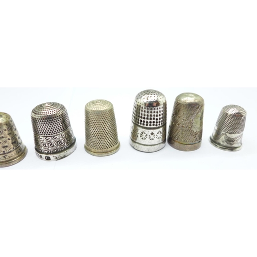 981 - Five silver thimbles including Victorian and five other thimbles, some a/f, (10)