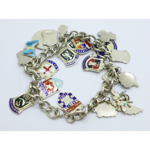 986 - A silver charm bracelet, 45g