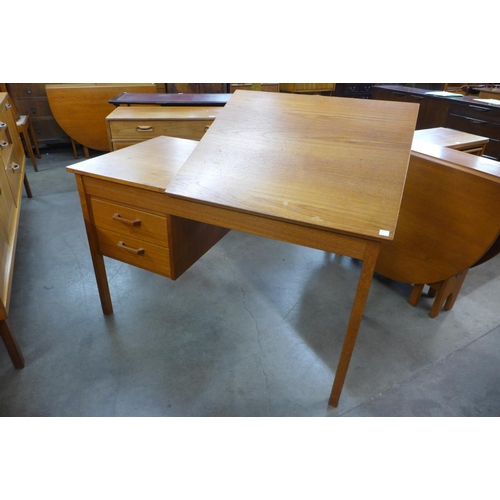 118 - A teak desk