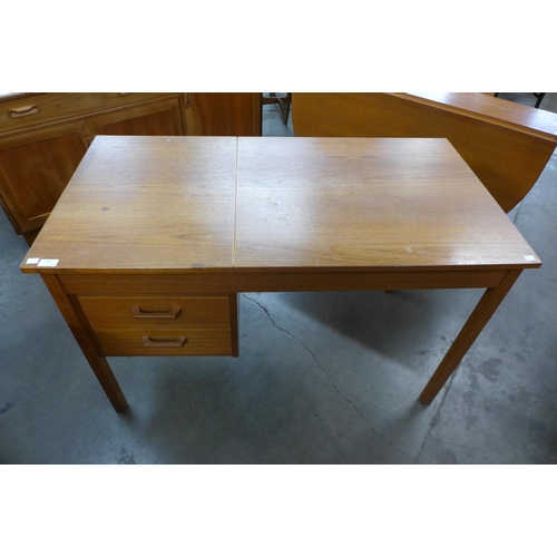 118 - A teak desk