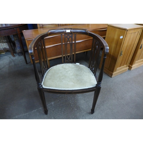 186 - An Edward VII inlaid mahogany tub chair