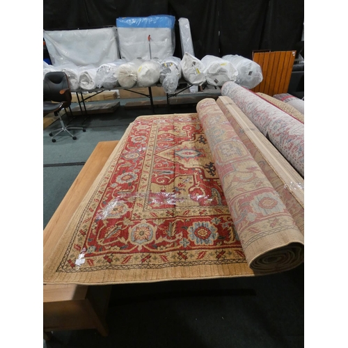 3078 - A red/natural Mahal patterned rug (200 x 300cm) * this lot is subject to VAT