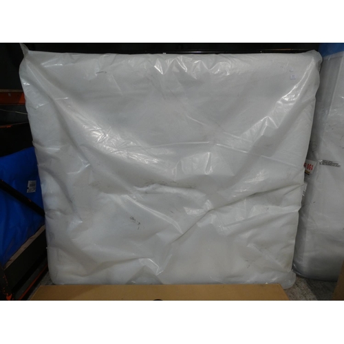 3222 - A superking 1000 pocket sprung mattress * this lot is subject to VAT