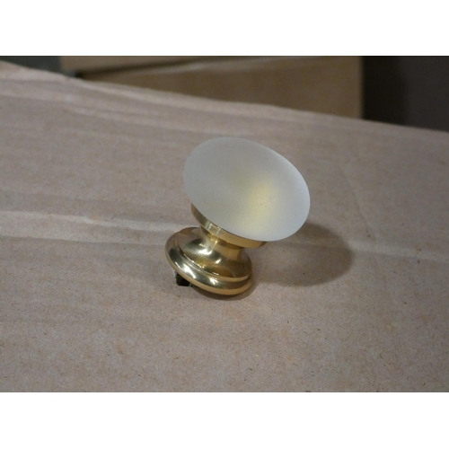 3320 - 25 Hafele gold/frosted glass knobs