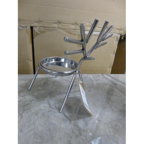 1544 - A silver stick reindeer handle holder (200746)   #