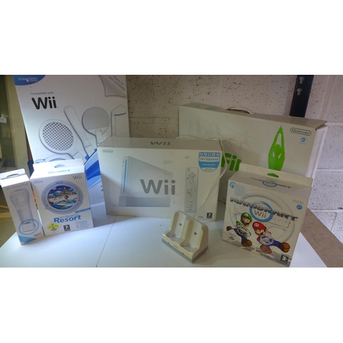 2101 - Wii console with 2 remotes & nunchucks, balance board, sports pack with approx. 14 games - W