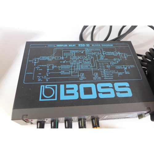 2095 - Boss digital sampler/relay, Realistic 4 channel stereo microphone mixer & Hard Rock distortion FX57 ... 