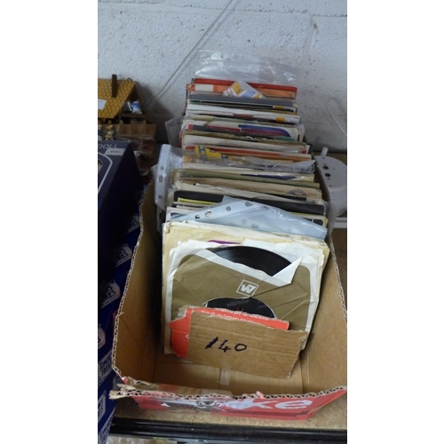 2136 - Box of approx. 140 45rpm single records